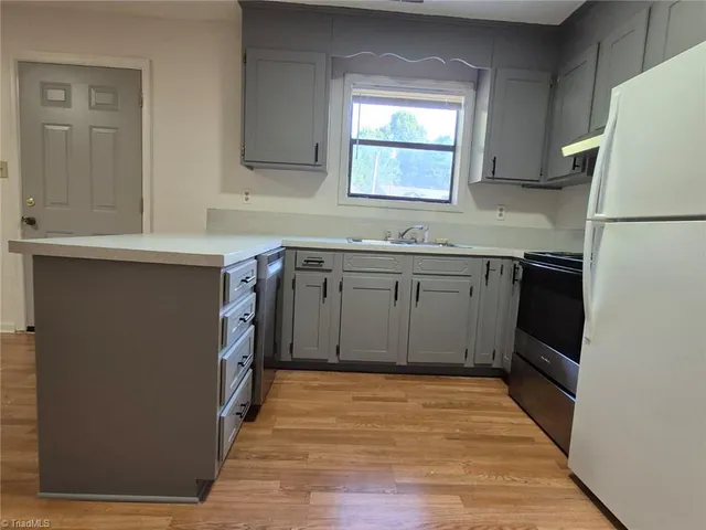 $350,000 | 1506 Oakshire Court, Winston-Salem, NC 27107