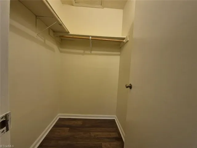 $350,000 | 1506 Oakshire Court, Winston-Salem, NC 27107