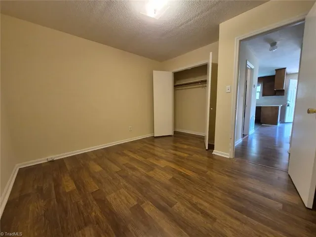 $350,000 | 1506 Oakshire Court, Winston-Salem, NC 27107