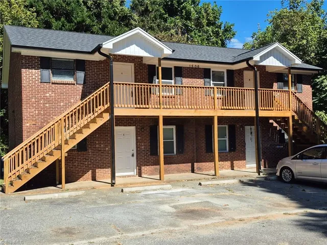 $350,000 | 1506 Oakshire Court, Winston-Salem, NC 27107
