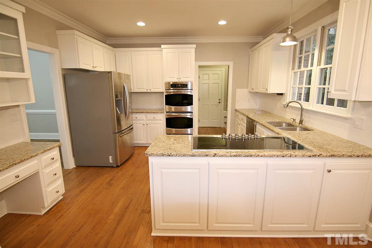4704 Fallswood Place Raleigh, NC 27613 - Photo 8 of 25