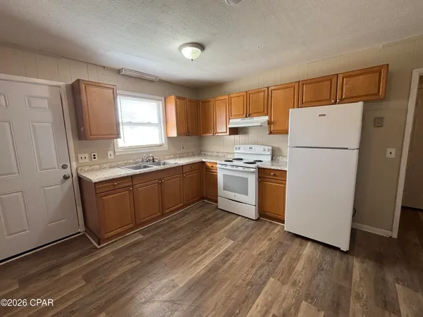 $1,395 | 4113 West 22nd Street, Panama City, FL 32405