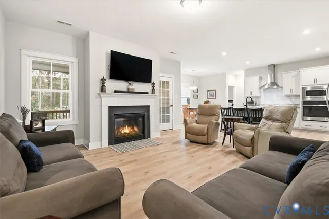 $579,950 | 11560 Doronhurst Drive, Providence Forge, VA 23140