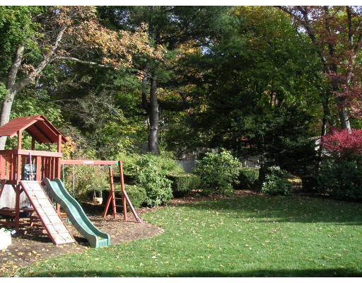 50 Booth Street Needham, MA 02494 - Photo 9 of 10 Gallery Image 9
