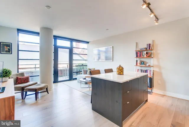 $2,995 | 1300 4th Street Southeast, Unit 414, Washington, DC 20003