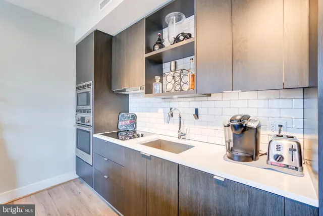 $2,995 | 1300 4th Street Southeast, Unit 414, Washington, DC 20003