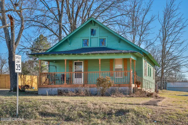 $119,000 | 206 Broad Street, Greenfield, TN 38230