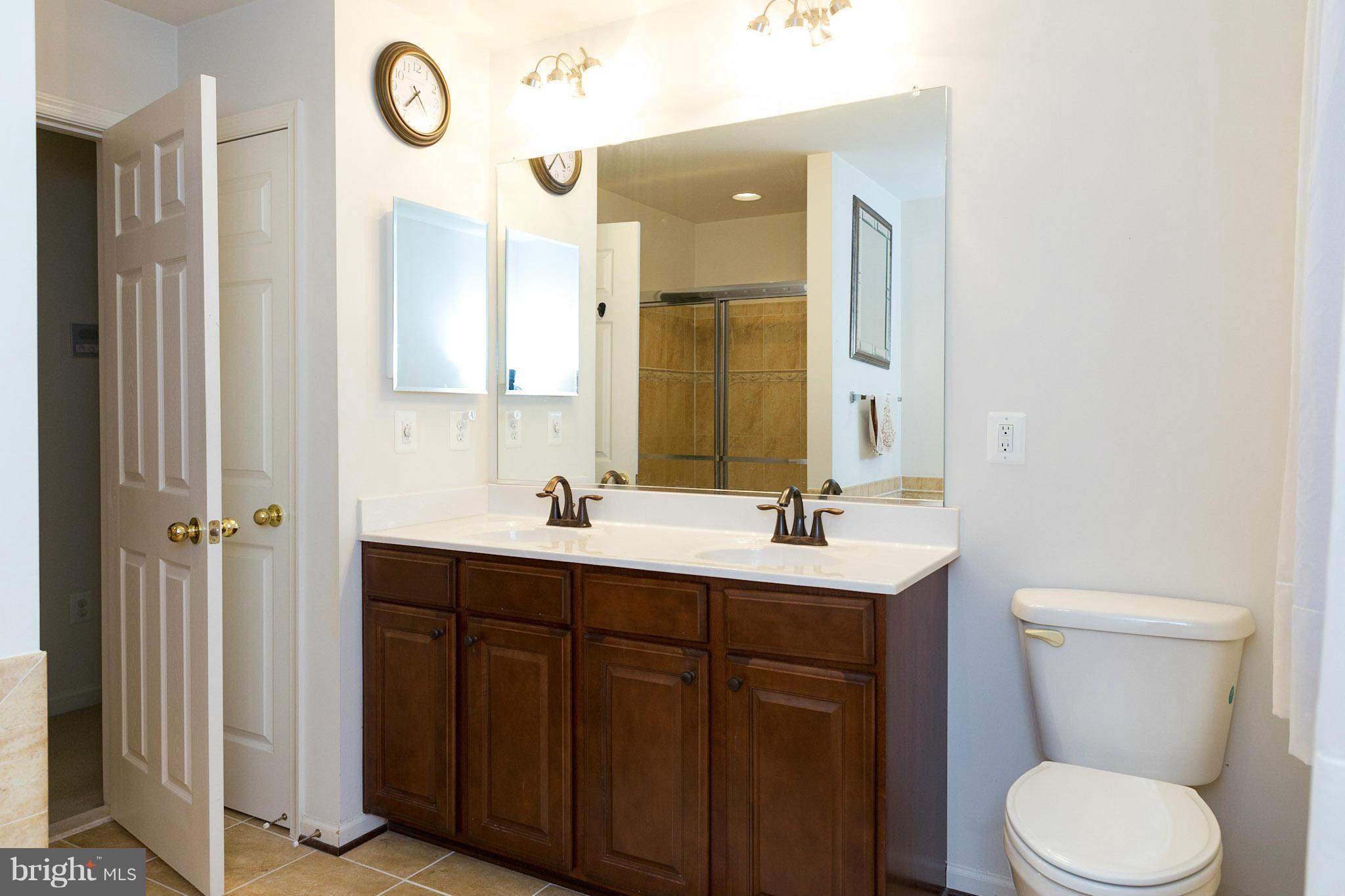 705 Nellis Road Middle River, MD 21220 - Photo 11 of 30 Bath (Master)