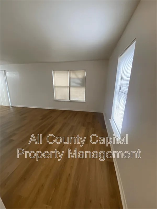 829 Ken Street, Unit B Austin, TX 78753 - Photo 1 of 12 an view of a kitchen