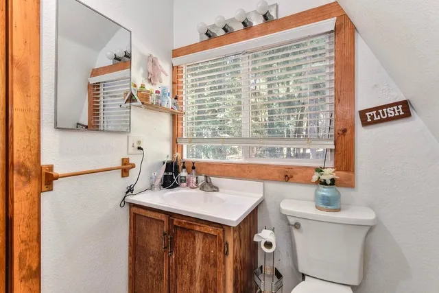 $990,000 | 6960 Blackhawk Lane, Foresthill, CA 95631