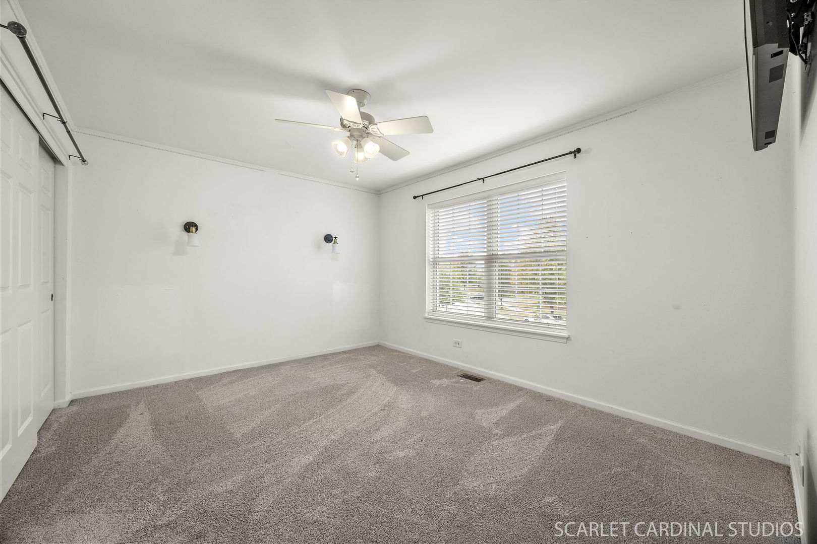 13905 Trillium Lane Plainfield, IL 60544 - Photo 26 of 30 a view of an empty room with a window