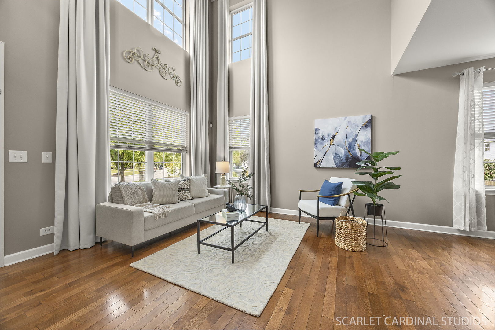 13905 Trillium Lane Plainfield, IL 60544 - Photo 4 of 30 a living room with furniture and a potted plant