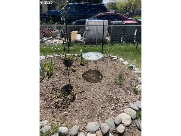 $275,000 | 801 Grant Avenue, Medford, OR 97501