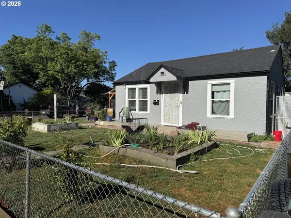 $275,000 | 801 Grant Avenue, Medford, OR 97501