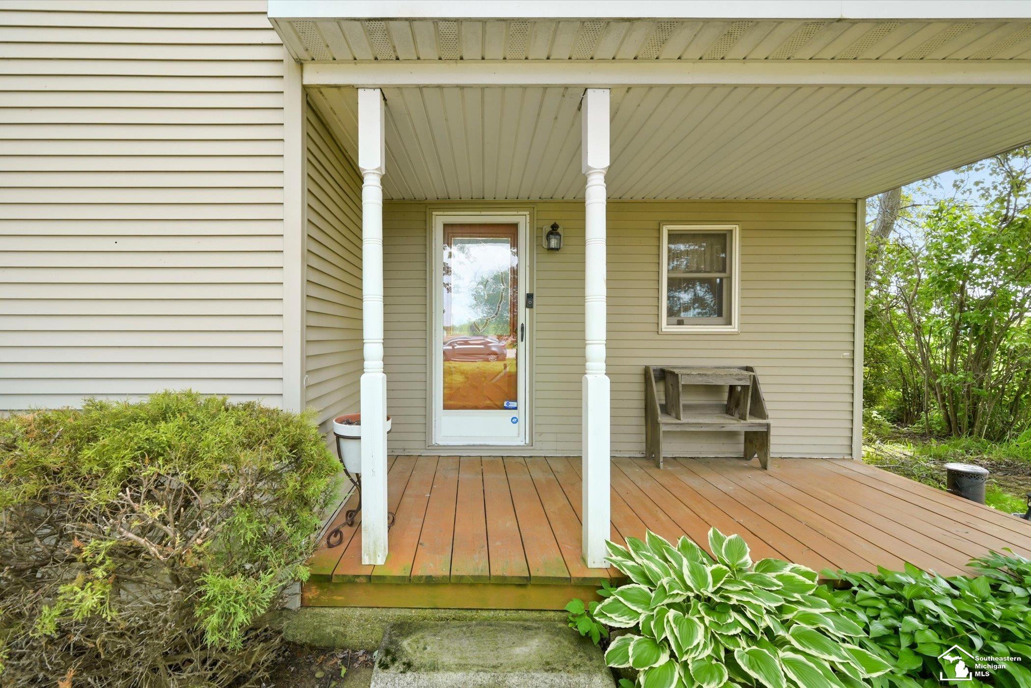 750 East Labo Road Carleton, MI 48117 - Photo 5 of 30