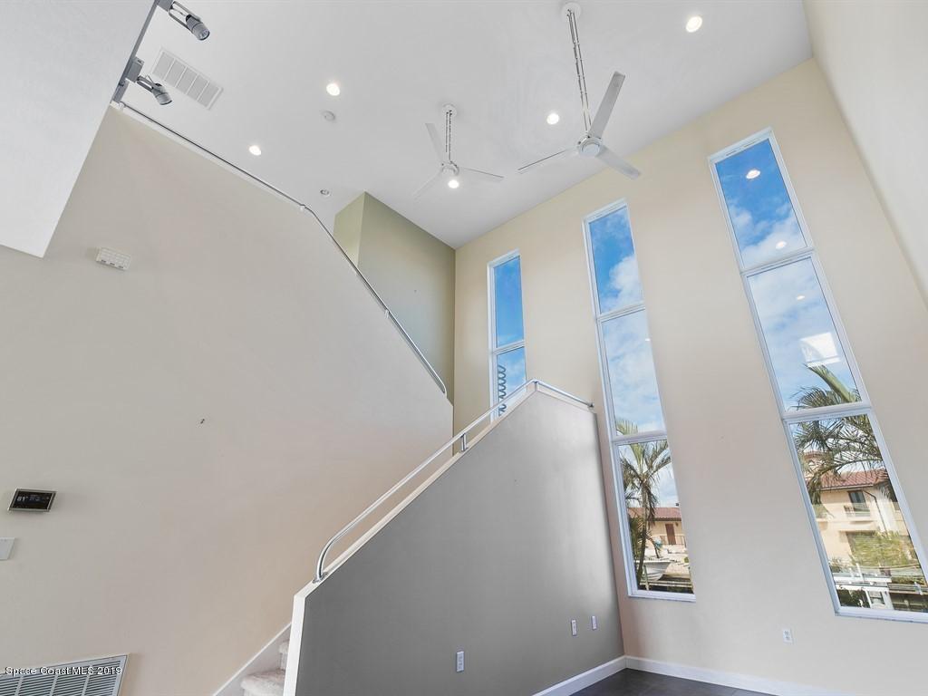 2356 North Riverside Drive Melbourne, FL 32903 - Photo 8 of 48 010_65336793