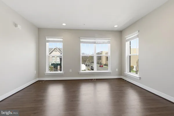 $4,500 | 725 Parkside Place Northeast, Washington, DC 20019