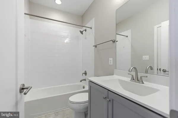 $4,500 | 725 Parkside Place Northeast, Washington, DC 20019