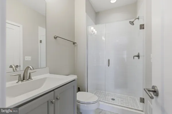 $4,500 | 725 Parkside Place Northeast, Washington, DC 20019