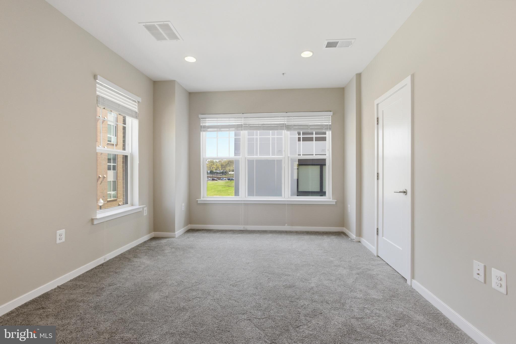 725 Parkside Place Northeast Washington, DC 20019 - Photo 20 of 29