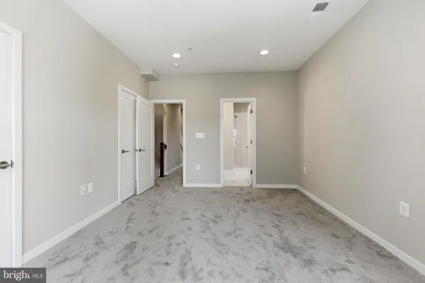 $4,500 | 725 Parkside Place Northeast, Washington, DC 20019