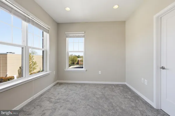 $4,500 | 725 Parkside Place Northeast, Washington, DC 20019