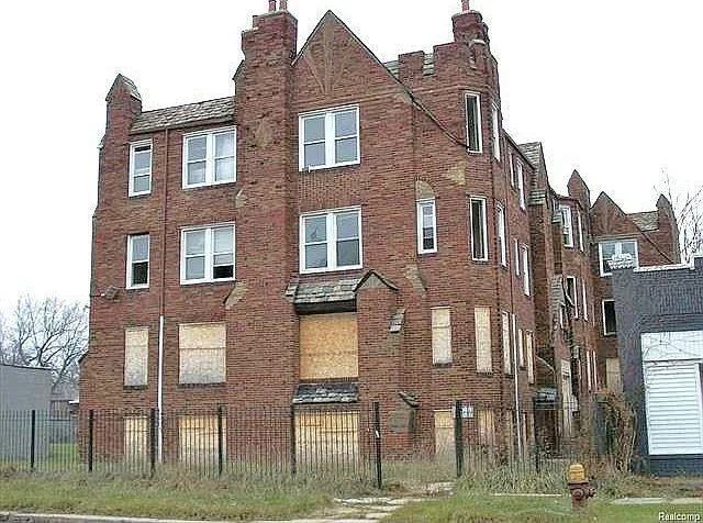$299,900 | 12080 Broadstreet Avenue, Detroit, MI 48204