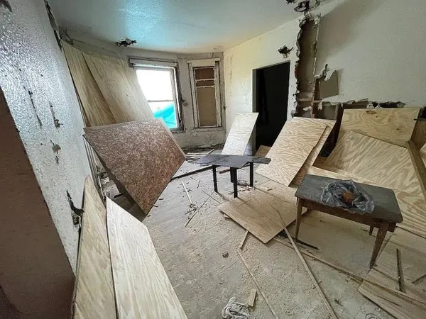 $299,900 | 12080 Broadstreet Avenue, Detroit, MI 48204