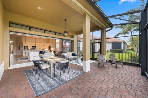 $989,000 | 11856 Leon Circle, Parkland, FL 33076