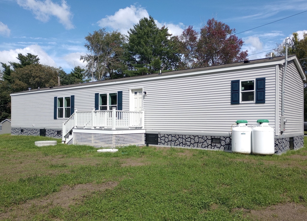 37 Gauthier Road Barre, MA 01005 - Photo 2 of 15