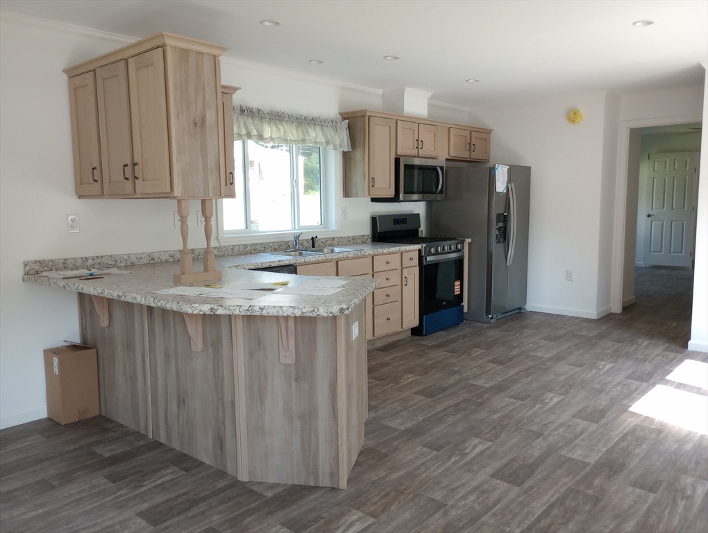 37 Gauthier Road Barre, MA 01005 - Photo 4 of 15