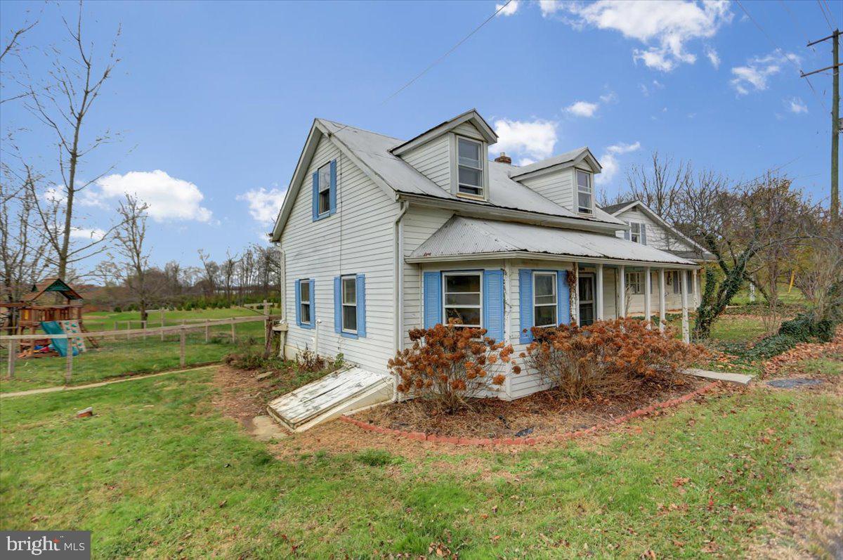 11599 Bemisderfer Road Greencastle, PA 17225 - Photo 2 of 29