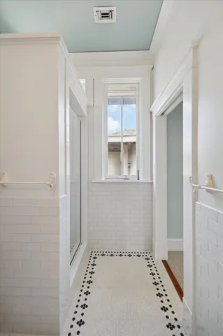 $1,100,000 | 2614 Stanford Street, Houston, TX 77006