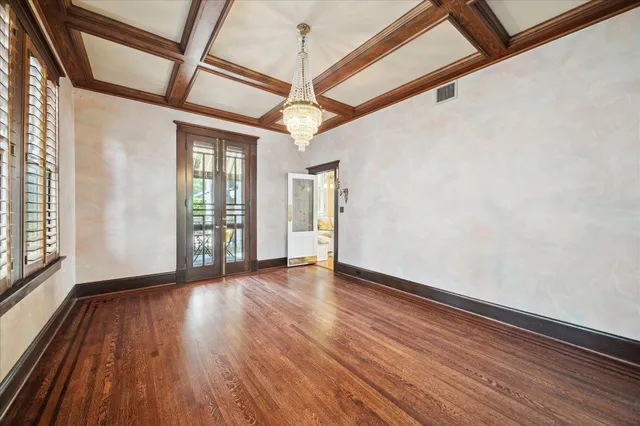 $1,100,000 | 2614 Stanford Street, Houston, TX 77006