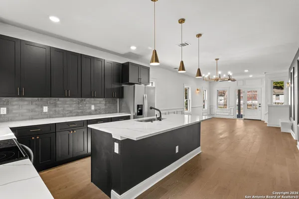 $499,999 | 510 Stieren Street, Unit 101, San Antonio, TX 78210