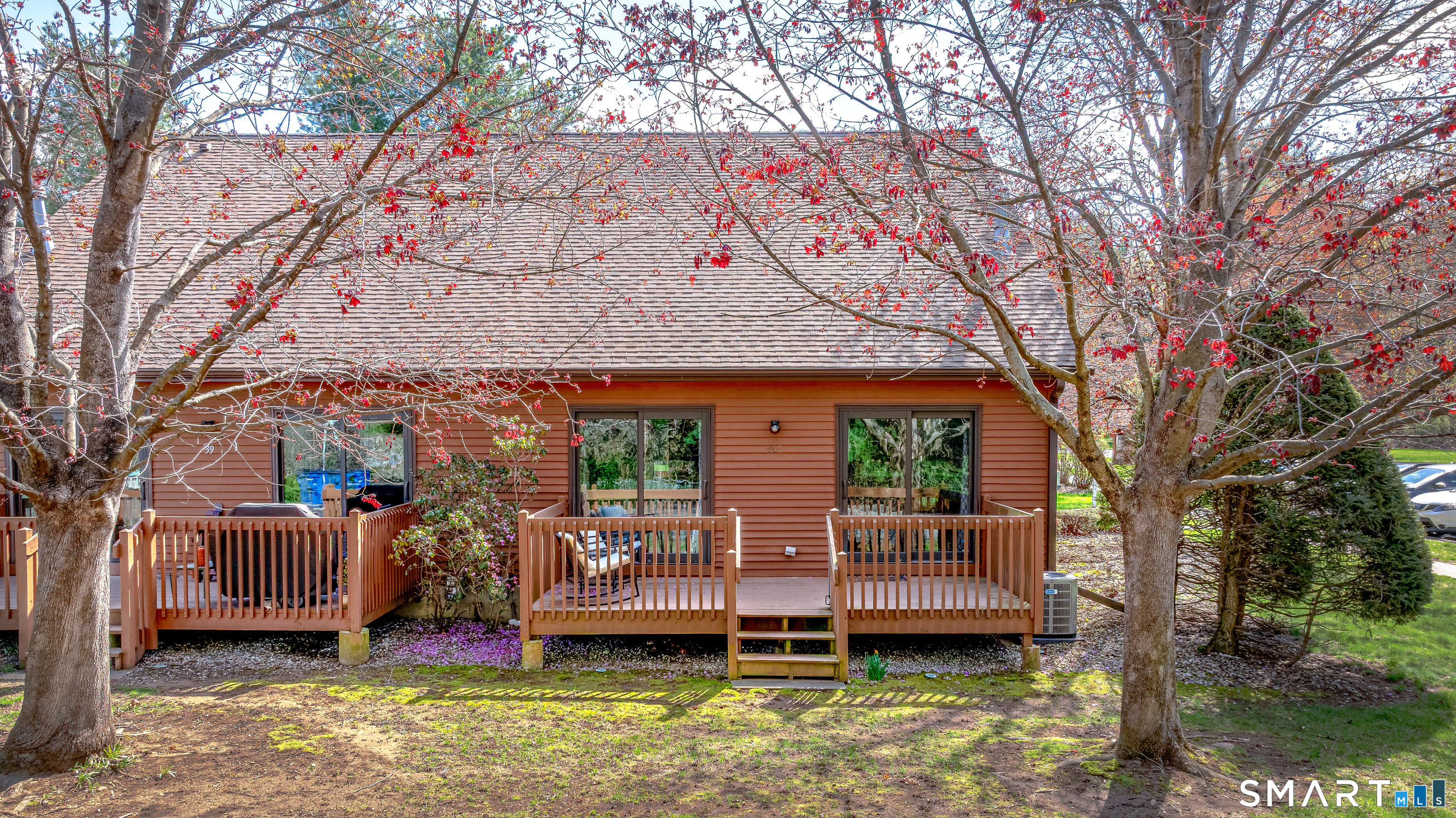 105 Maple Avenue, Unit 40 Vernon, CT 06066 - Photo 2 of 36