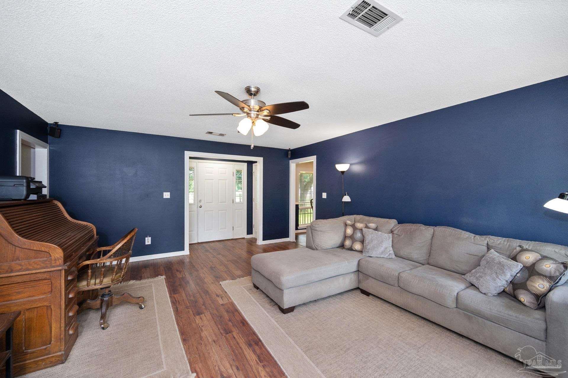 3879 Fox Road Pace, FL 32571 - Photo 12 of 37 Gallery Image 12