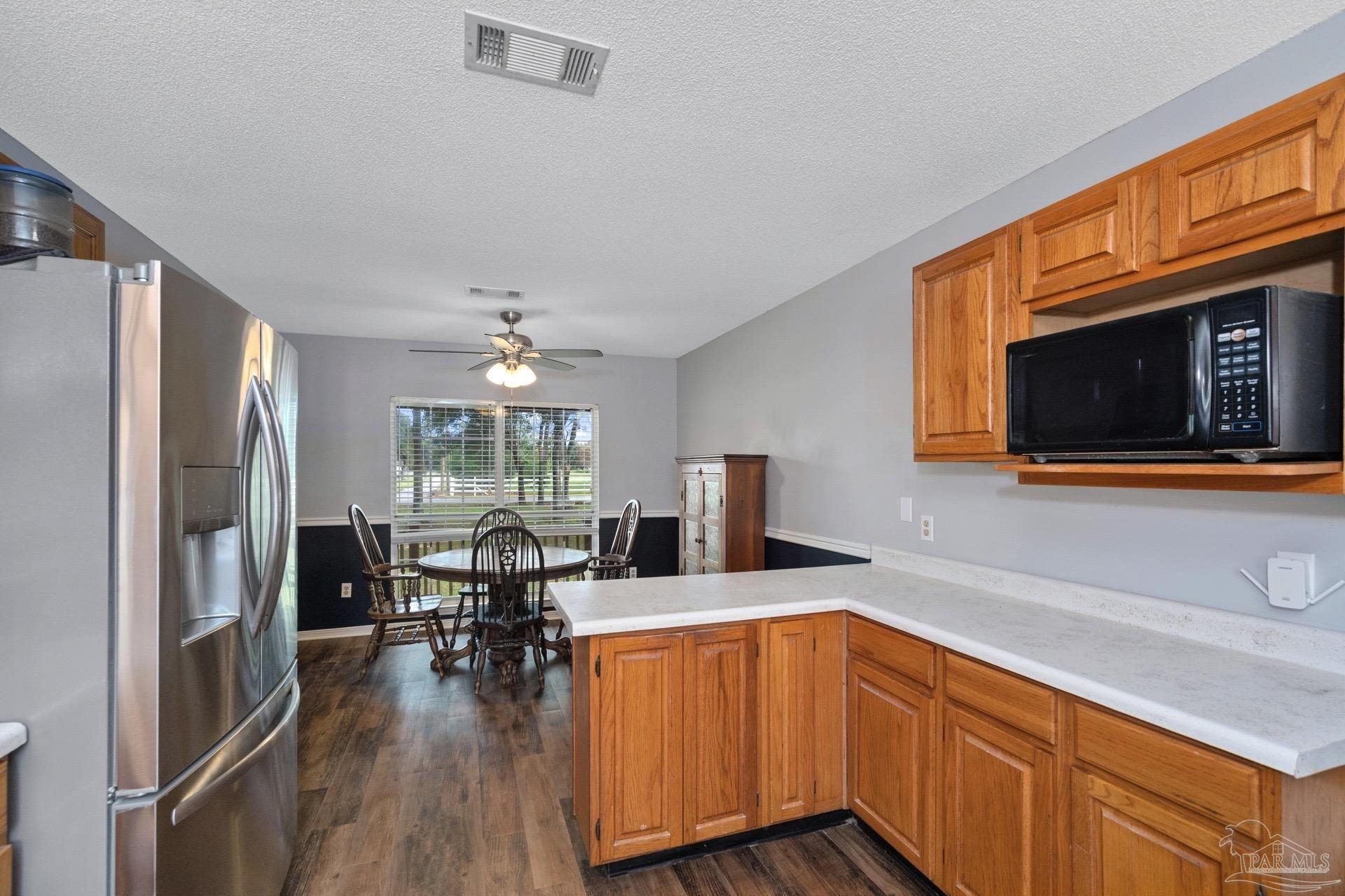 3879 Fox Road Pace, FL 32571 - Photo 15 of 37 Gallery Image 15
