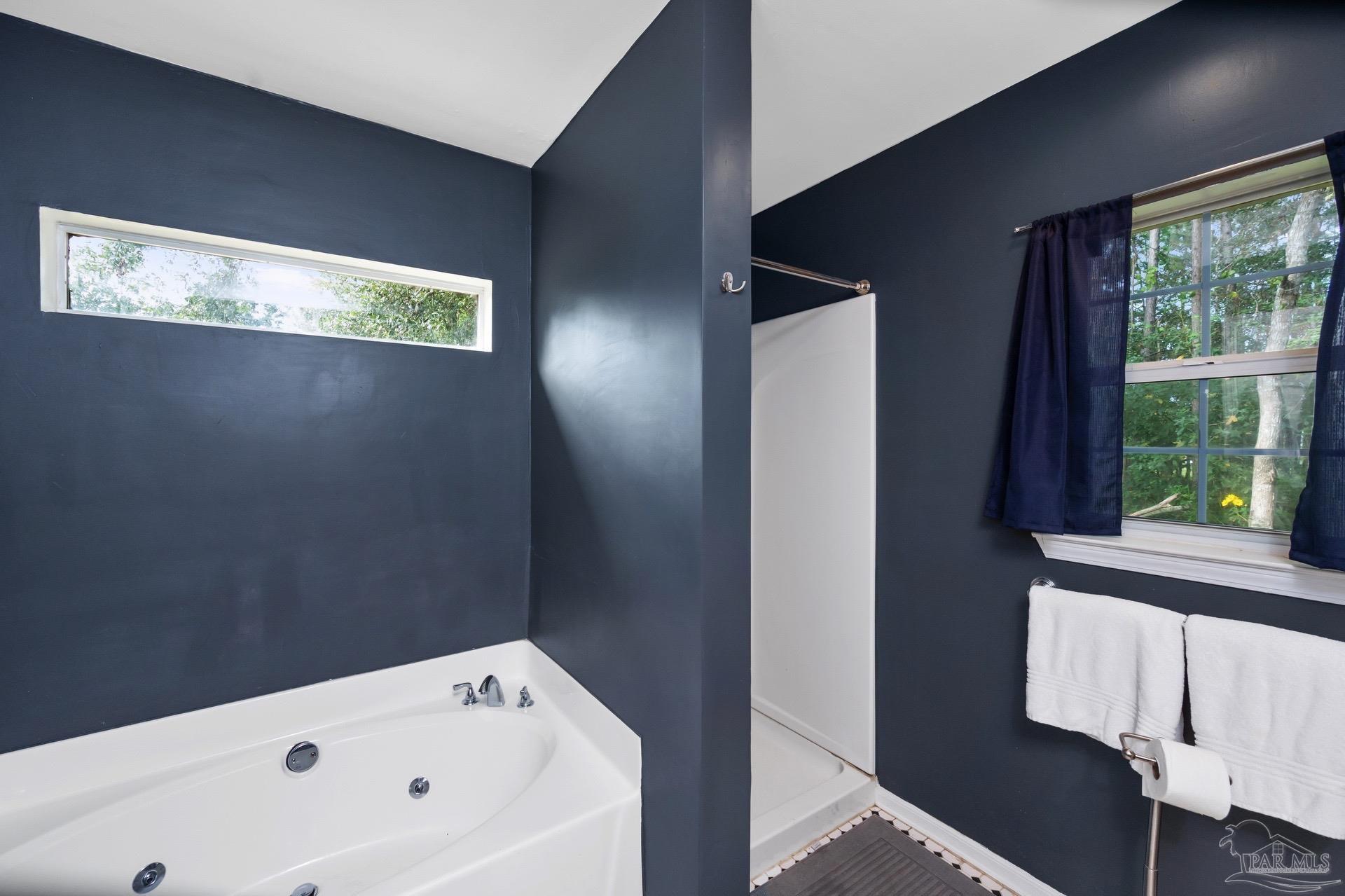 3879 Fox Road Pace, FL 32571 - Photo 20 of 37 Gallery Image 20