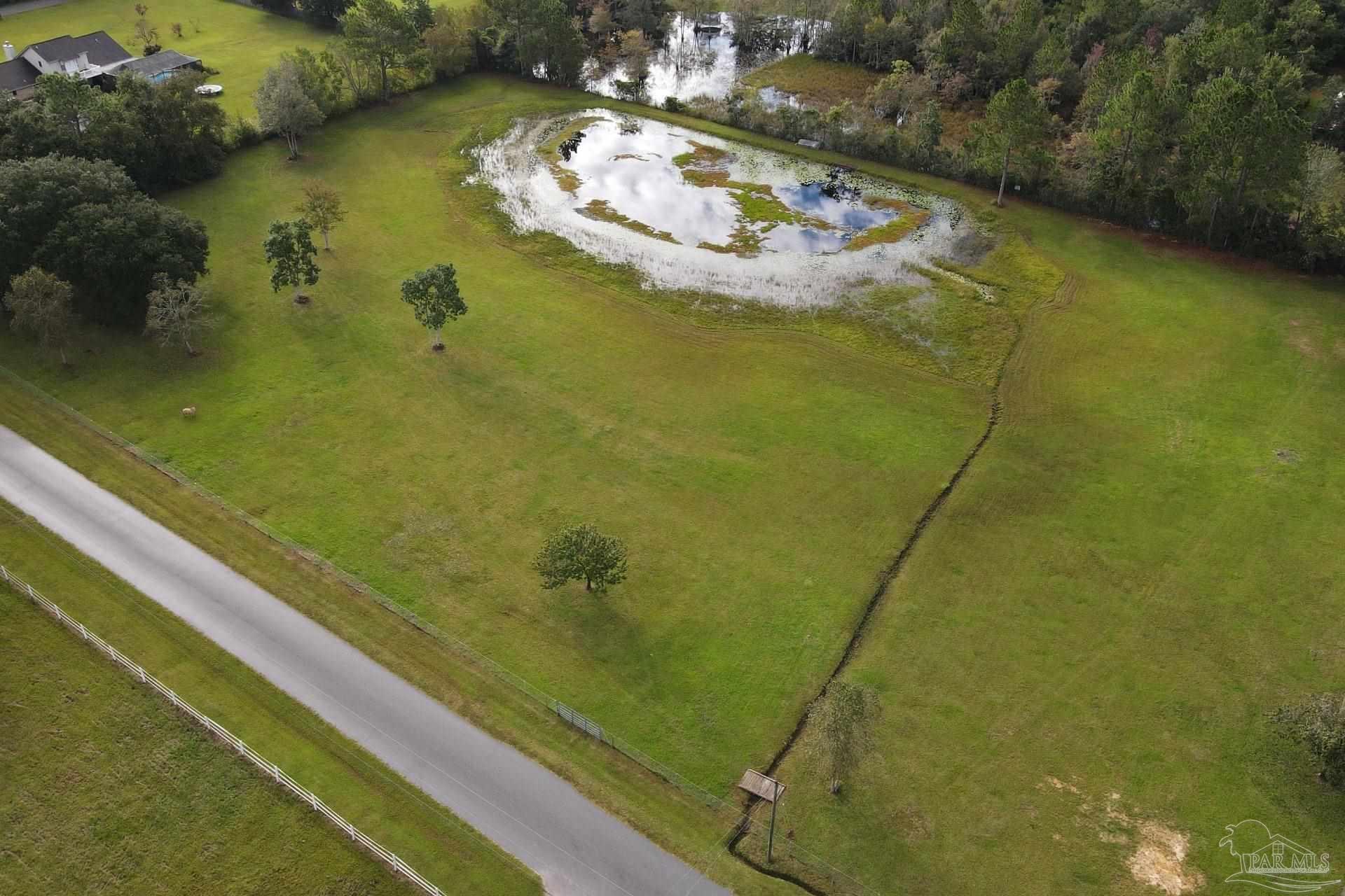 3879 Fox Road Pace, FL 32571 - Photo 36 of 37 Gallery Image 36
