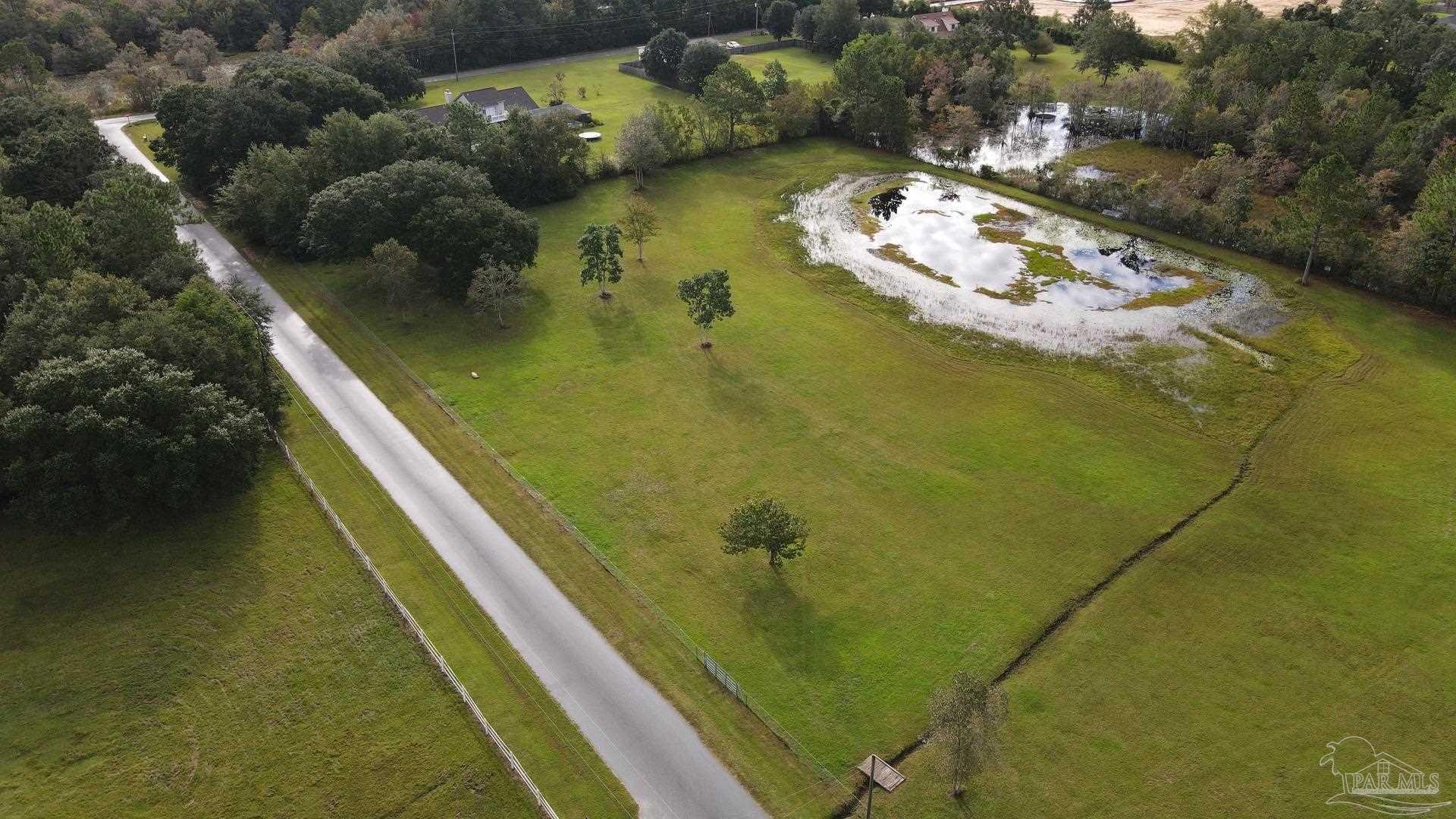 3879 Fox Road Pace, FL 32571 - Photo 7 of 37 Gallery Image 7