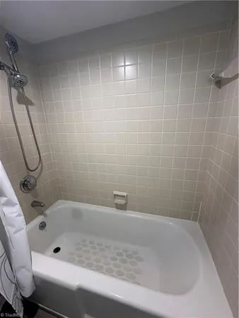 $227,500 | 315 North Spruce Street, Unit 301, Winston-Salem, NC 27101