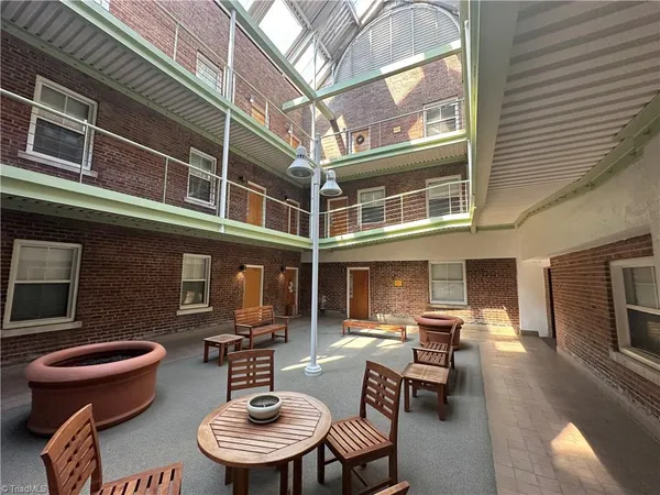 $227,500 | 315 North Spruce Street, Unit 301, Winston-Salem, NC 27101