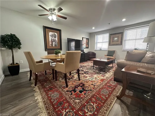 $227,500 | 315 North Spruce Street, Unit 301, Winston-Salem, NC 27101