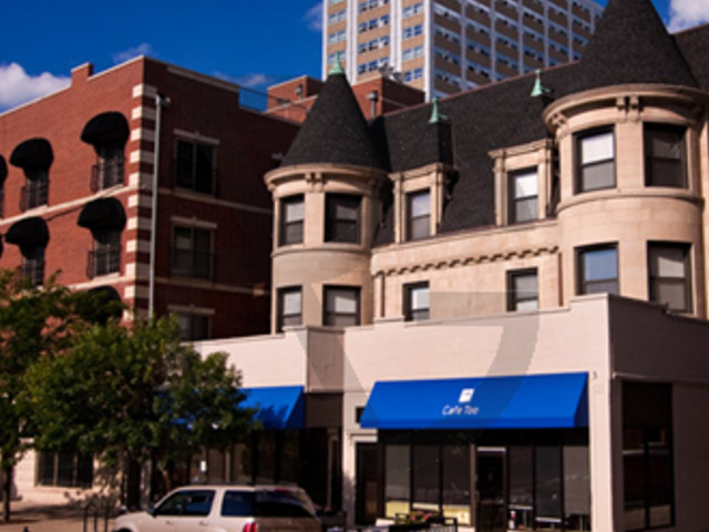 4715 North Sheridan Road, Unit 22N Chicago, IL 60640 - Photo 1 of 17