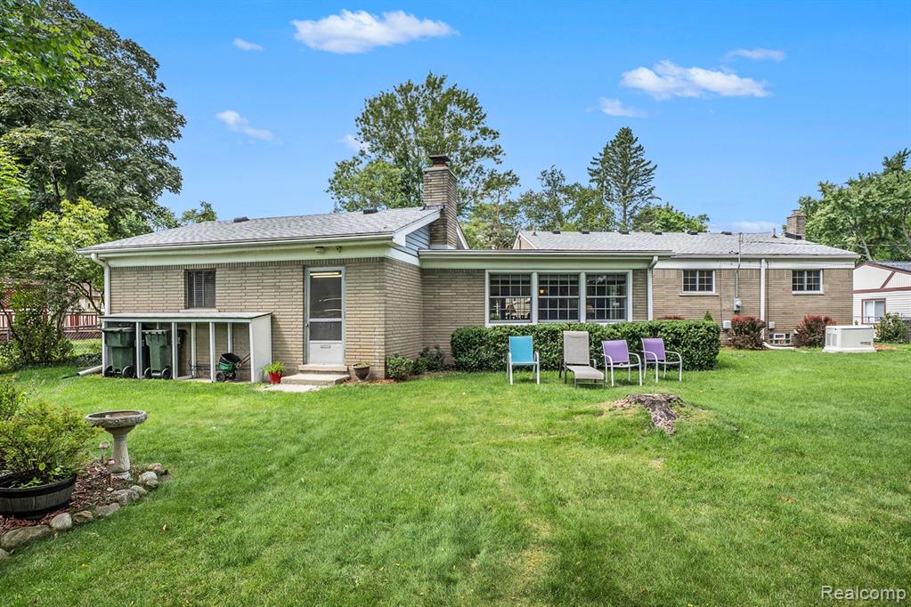 311 Reitman Court Rochester Hills, MI 48307 - Photo 23 of 32