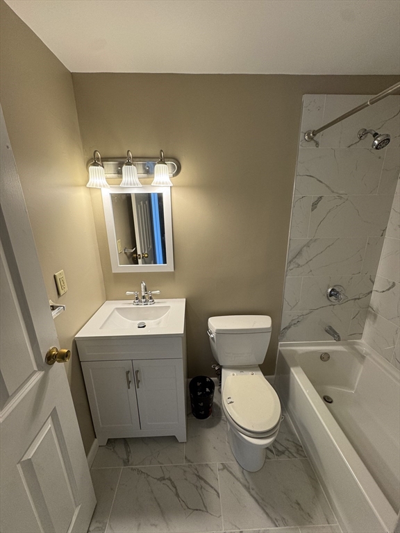 14 Nancy Road, Unit 6 Easton, MA 02375 - Photo 3 of 17