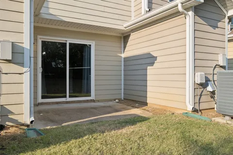 a view of outdoor space