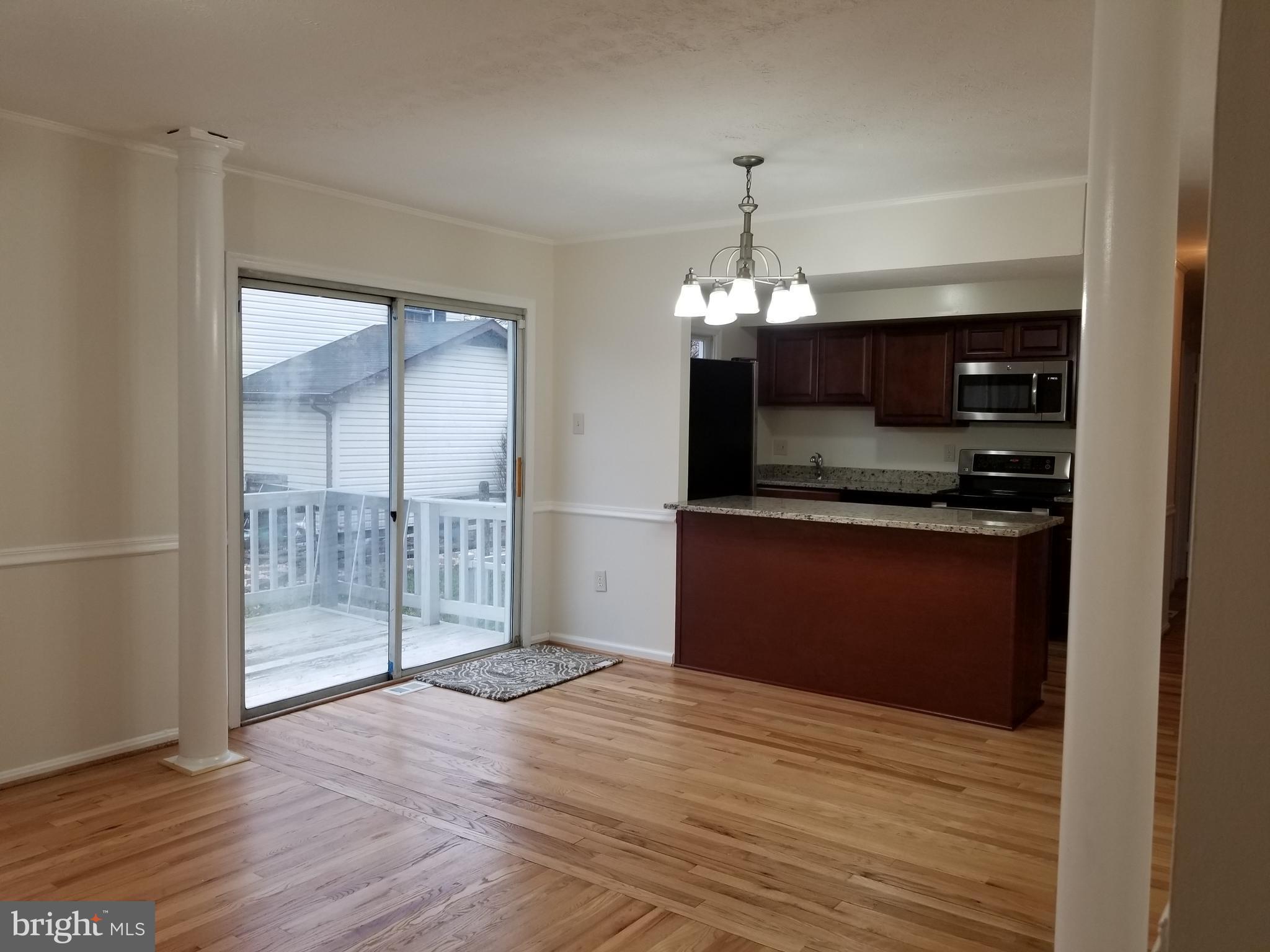 6184 Sunny Spring Columbia, MD 21044 - Photo 4 of 30 Interior (General)