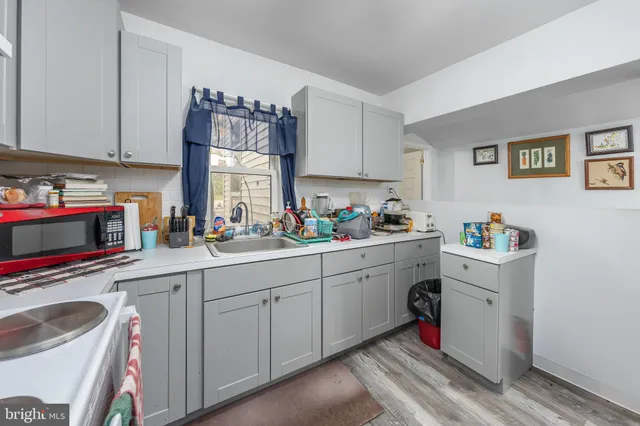 $320,000 | 40 Spillway Drive, Alloway, NJ 08001